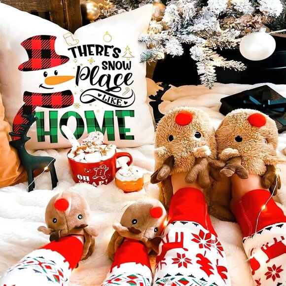 Christmas‎ Pillow Covers 18x18 Set of 4 Decorations Farmhouse Gnome Snowman - Picture 3 of 6